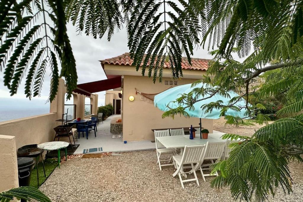 Villa Peaceful Oasis With Magical Sea Views And A Pool Santa Cruz de Tenerife Exterior foto